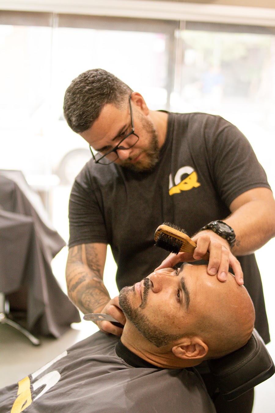 Atendimento de barba no LQ Studio